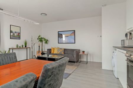 Teakhout | One Bedroom | Lift - Photo 5