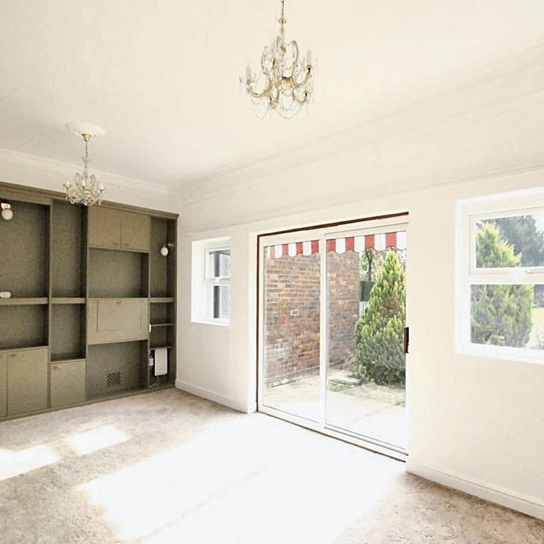 4 bedroom detached house to rent - Photo 1