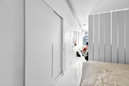 Pan Peninsula Square, London, E14 9HN - Photo 2