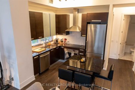 For Lease - 21 Balmuto Street Unit# 702, Toronto, Ontario - Photo 5