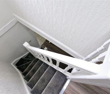 2 bedroom property to rent - Photo 3
