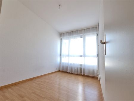 Location Appartement 75.52 M² SAINT-LOUIS 995 € - Photo 5