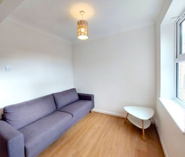 House to rent in Burnside, Cambridge, CB1 3PA - Photo 1