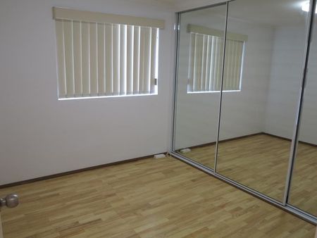 First Floor Beauty! - Photo 2