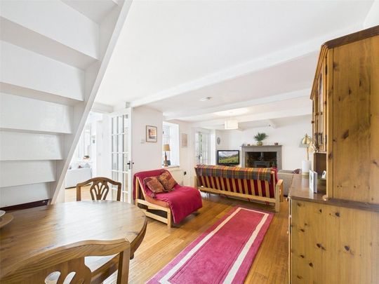 2 bedroom semi-detached house to rent - Photo 1