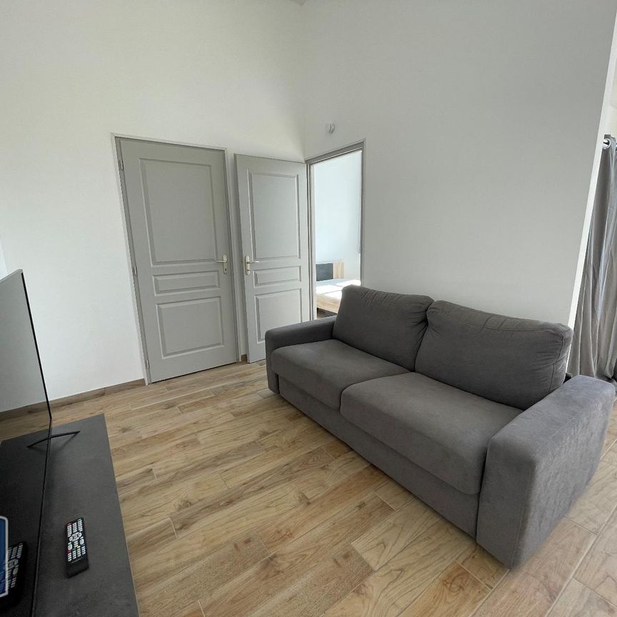 Location Appartement 2 pièces 43m² CAMBRAI 59400 - Photo 1