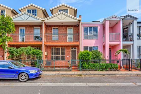 9 Elesbury Avenue, Brunswick East VIC 3057 - Townhouse For Rent | Domain - Photo 3