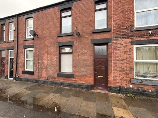 2 bedroom terraced house to rent - Photo 1