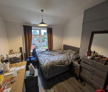 4 bedroom private hall to rent - Photo 5