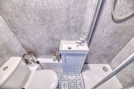 Saint David's Road North - Photo 5