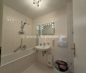 Einbauküche - Dachgeschoss - renoviert | 2-Zimmer-Wohnung Plauen To... - Foto 6