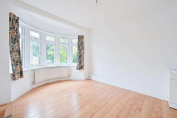 Uxbridge Road, Ealing, UB1 - Photo 1