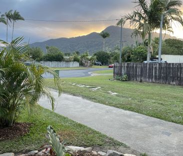 2/4 Kurruk Close, White Rock, QLD 4868 - Photo 6
