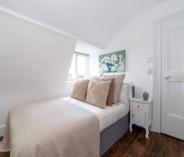 3 bedroom maisonette to rent - Photo 4