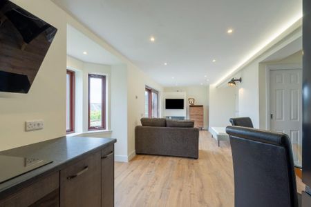 Studio to rent - Photo 3