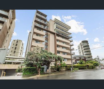 29/42-48 Waverley Street, Bondi Junction, NSW 2022 - Photo 5