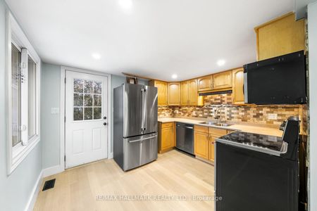 For Lease - 242 Pine Beach Drive, Georgina, Ontario - Photo 4