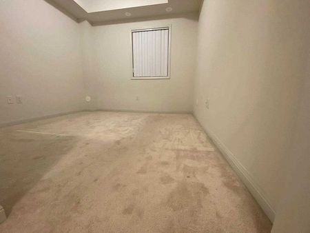 For Lease - 250 Sunny Meadow Boulevard Unit# 333, Brampton, Ontario - Photo 5