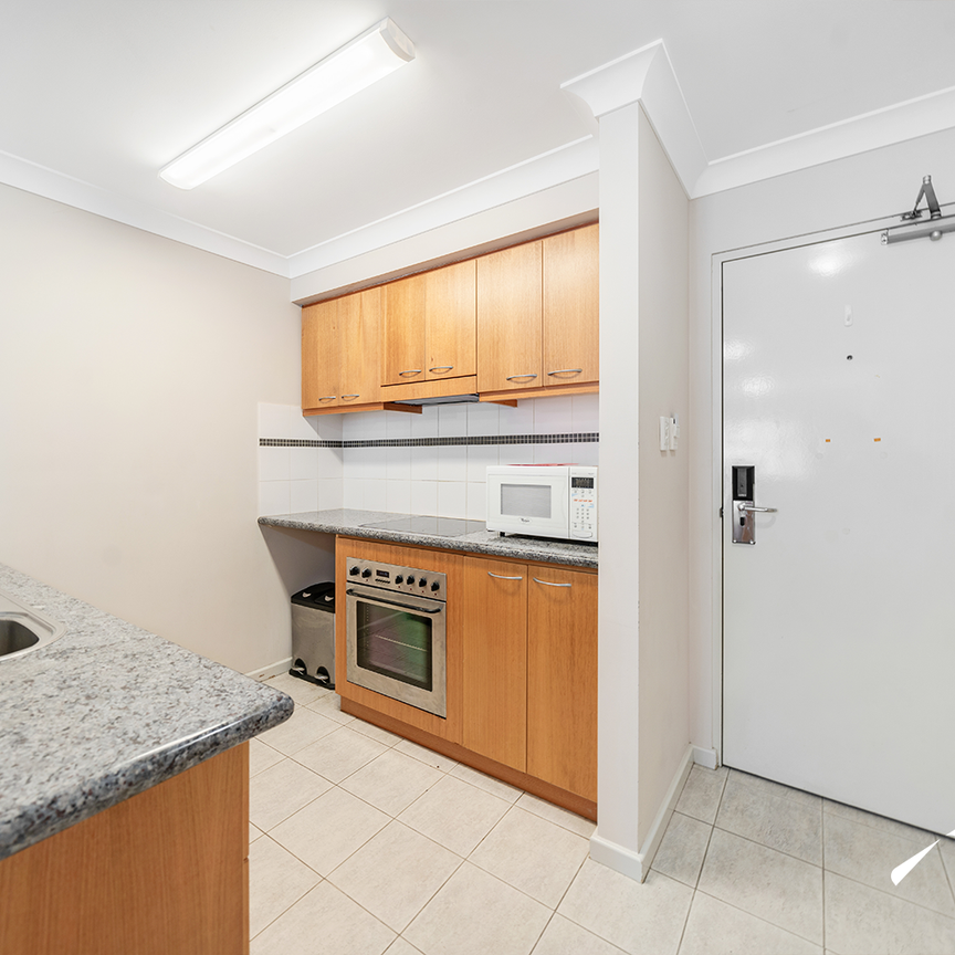 404/126 Mounts Bay Road, PERTH WA 6000 - Photo 1