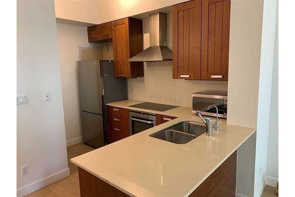 For Lease - 3391 Bloor Street Unit# 513, Toronto, Ontario - Photo 1