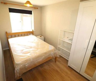 High Street, Twerton, Bath, BA2 - Photo 3