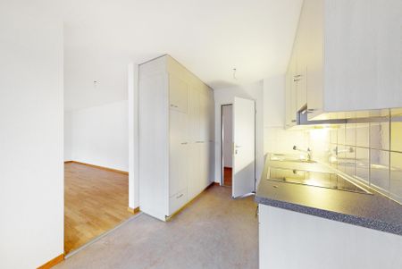 Toll gelegene Wohnung in Oerlikon! - Photo 3
