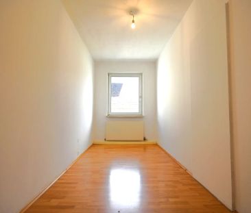 Großzügige, WG geeignete 4-Zimmer-Wohnung mit traumhaftem Balkon Nä... - Photo 5