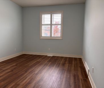 For Lease - 8 Glory Hill Road, St. Catharines, Ontario - Photo 2