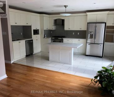 26 LUCERNE DRIVE - Photo 1