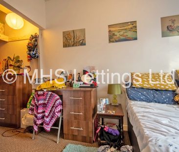 5 Bedroom Mid Terraced House for rent in Ashville Grove - Photo 4