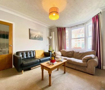 3 bedroom terraced house to rent - Photo 4