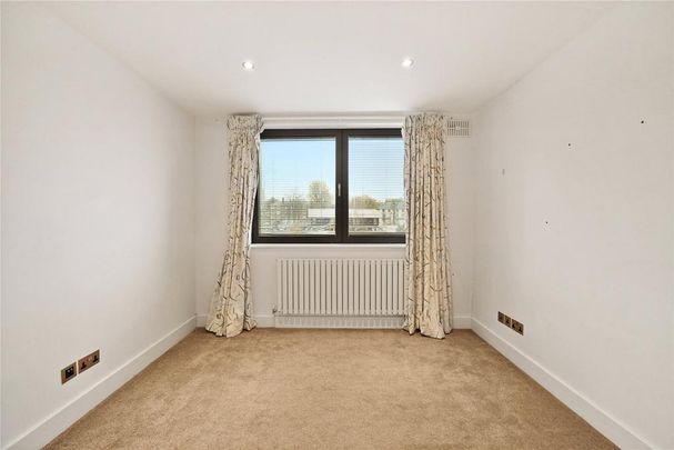 5 bedroom terraced house to rent - Photo 1