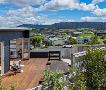 Mangawhai Heads sun trap - Photo 3