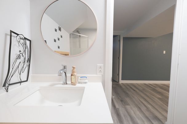 For Lease - 56 Parkway Crescent Unit# Lower Level, Clarington, Ontario - Photo 1