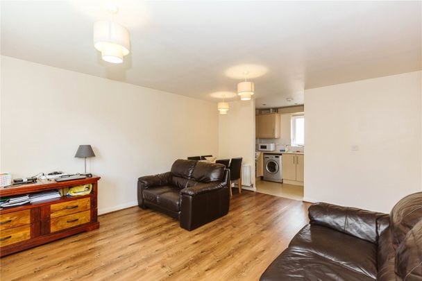 Emerson Square, - Photo 1