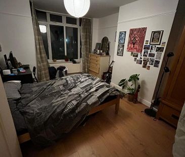 4 bedroom house to rent - Photo 1