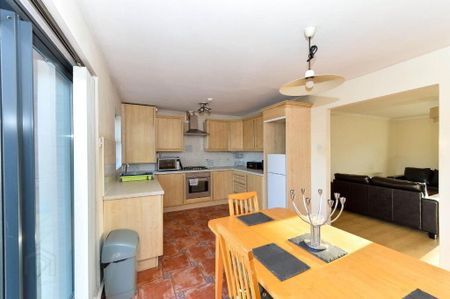 Apartment 16 Clarendon Quay, Belfast, BT1 3AG - Photo 5