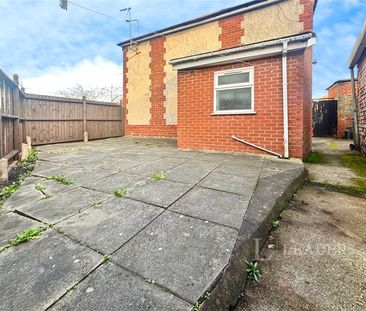 3 bedroom house to rent St. Pauls Road, Smethwick, West Midlands, B66 - Photo 4