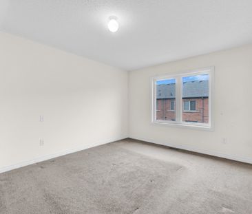 For Lease - 39 Sea Drifter Crescent, Brampton, Ontario - Photo 5