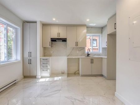 9390 Av. De Chateaubriand - Photo 3