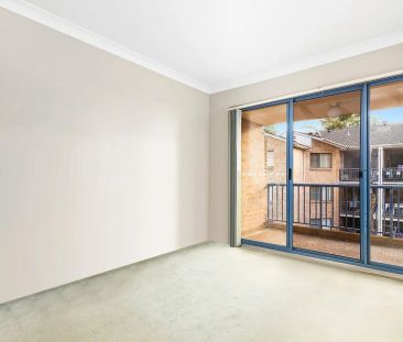 Beautiful light filled central apartment! - Photo 5