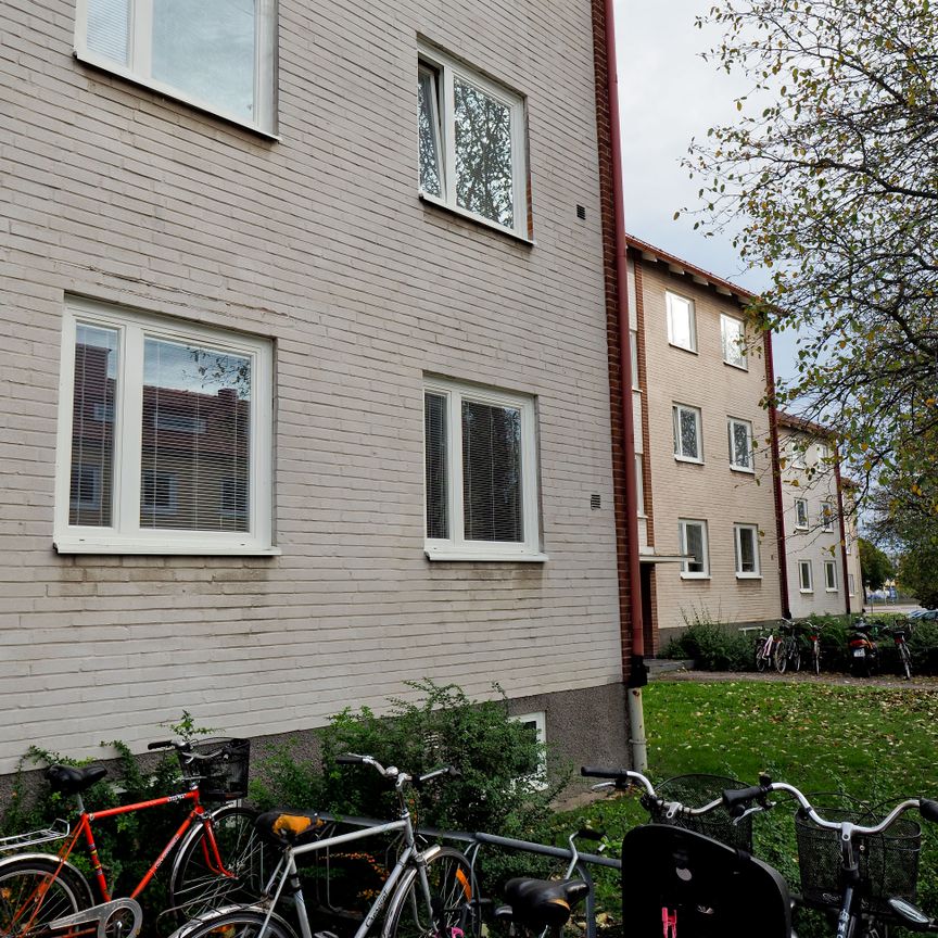 Vallavägen 12 - Foto 1