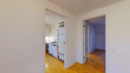 Fotograf er på vej med nye billeder! - Photo 3