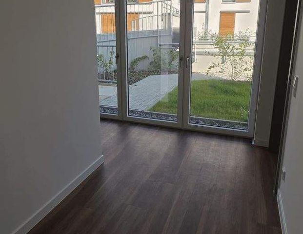 Erstbezug im Neubau! Fußbodenheizung, große Terrasse, Vinyl, moderne Ausstattung! - Foto 1