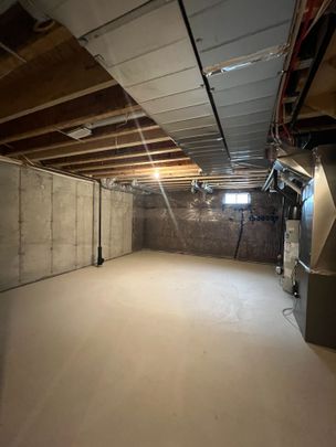 For Lease - 35 Lonsdale Road, Haldimand, Ontario - Photo 1