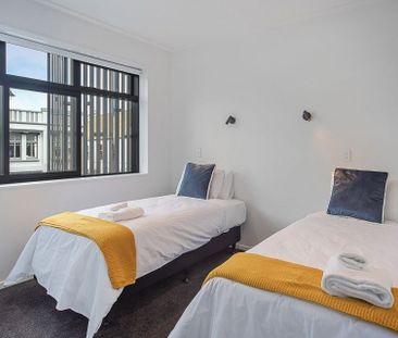 Inner-City Apartment - 2-Bedroom furnished - Photo 6