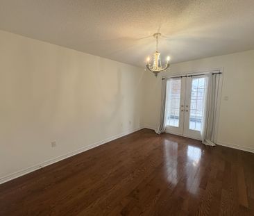 For Lease - 22 Aladdin Crescent, Richmond Hill, Ontario - Photo 1