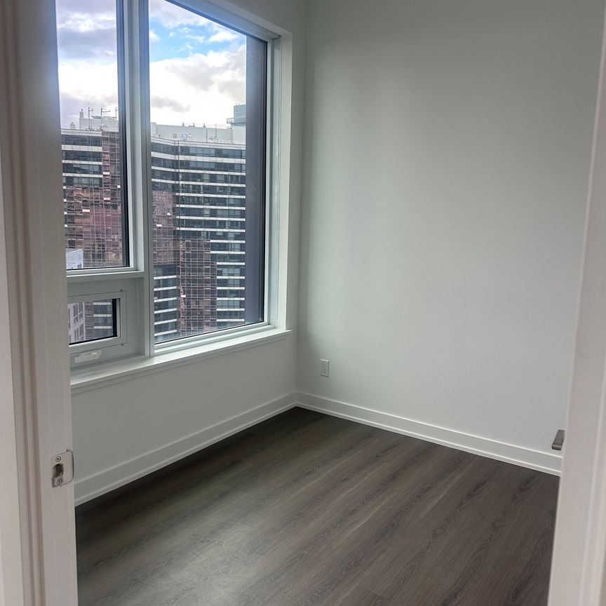 For Lease - 8 Wellesley Street Unit# 3216, Toronto, Ontario - Photo 1