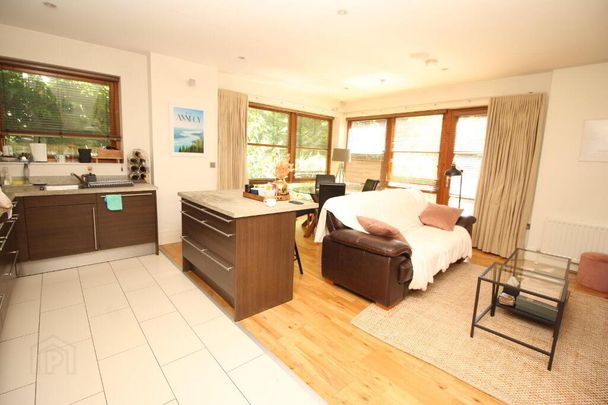 E5 The Elms, Malone Square Malone Road, Belfast, BT9 6SB - Photo 1