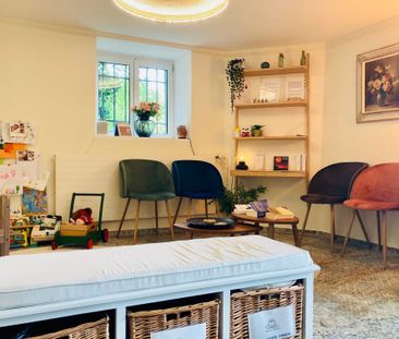 Living at Villa Rosa - Photo 6